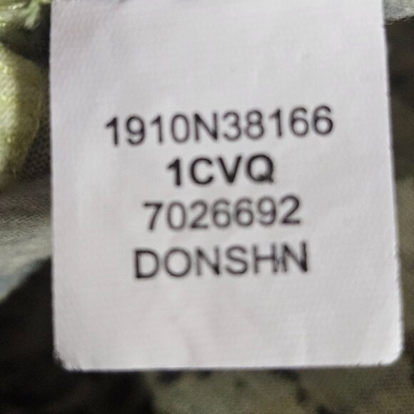 One World Blouse Womens Small Lace Accented V Neck Top Yellow Gray Pattern - Picture 10 of 10